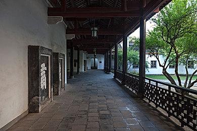 低配大镖客《枪与马刺2》现已登陆任天堂Switch