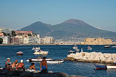 Roguelite恐怖＆潜行游戏《鬼屋：复生》10＆12推出